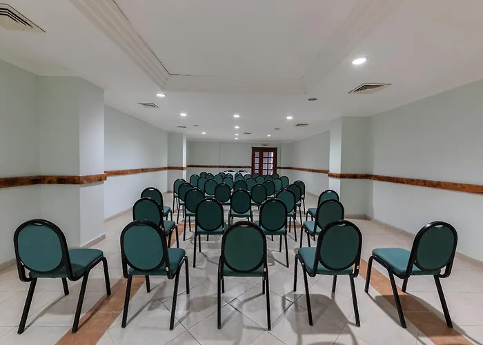 מלון Kayamaris 4*