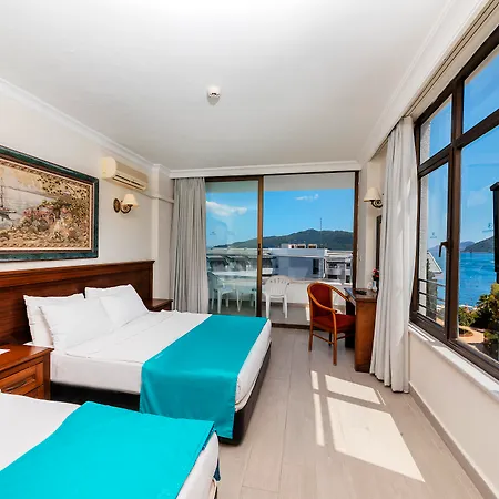 Hotel Kayamaris 4*