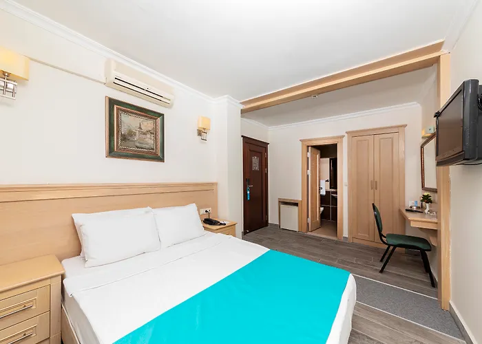 Kayamaris Hotel