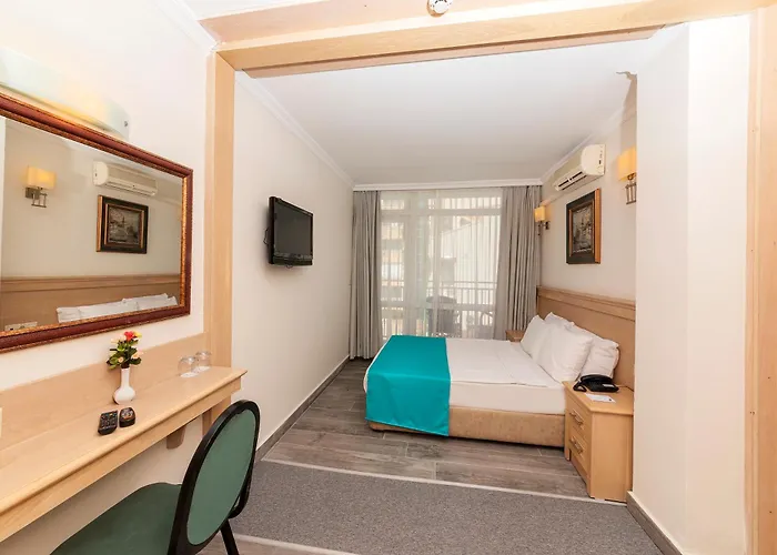 Hotel Kayamaris 4*
