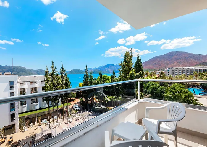 Hotel Kayamaris 4*