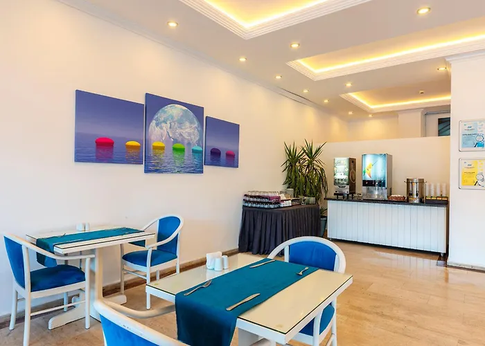 Hotel Kayamaris 4*
