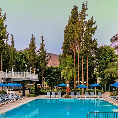 K Maris Hotel 4*